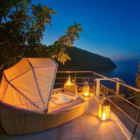 Seafront Kefalonia Kazaana 3 Bedrooms Spectacular Sea Views וילה *